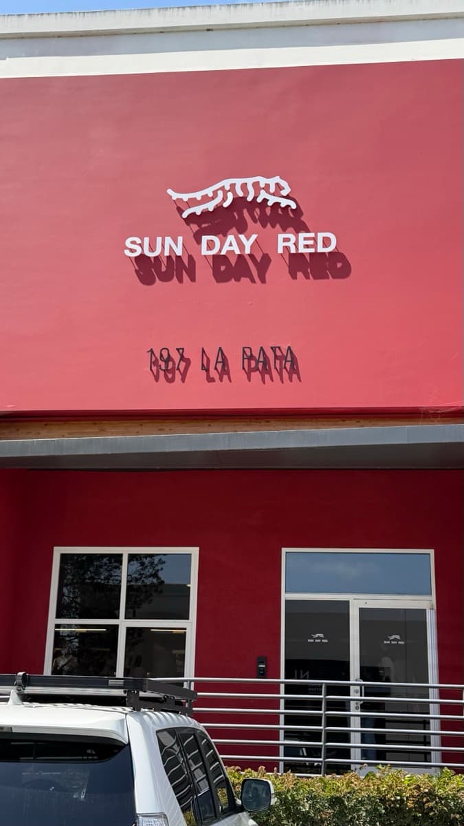 Range San Clemente — 197 Avenida La Pata, same building as Sun Day Red